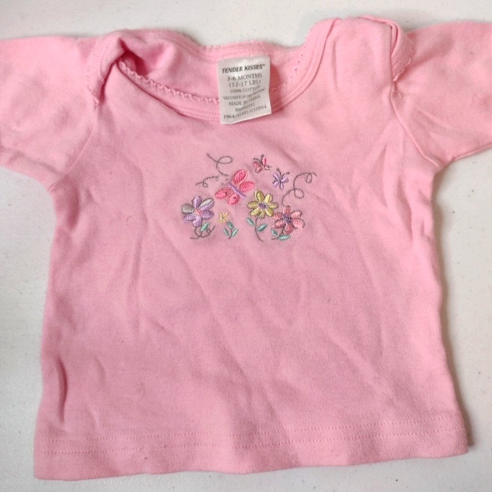 Tender Kisses Infant Pink Shirt Size 3-6month (U1).
